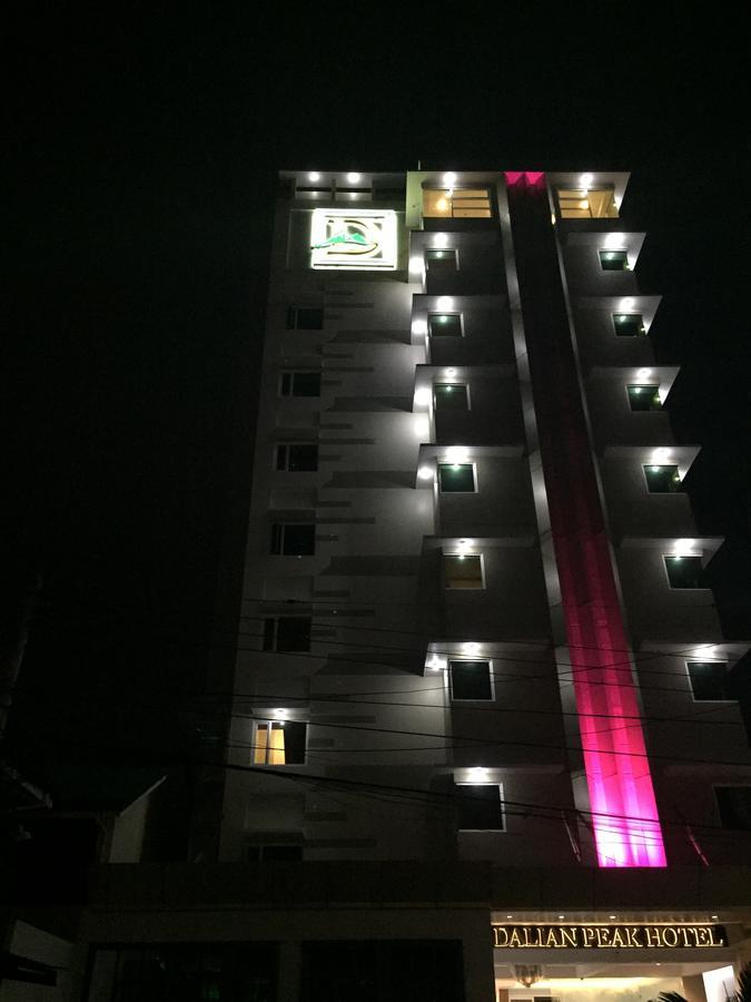 Dalian Peak Hotel Angeles Exterior foto